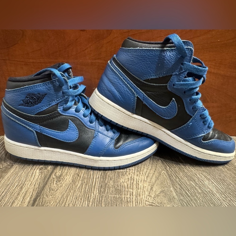 Nike Black and Blue Sneakers High-Top Leather - Picture 8 of 14